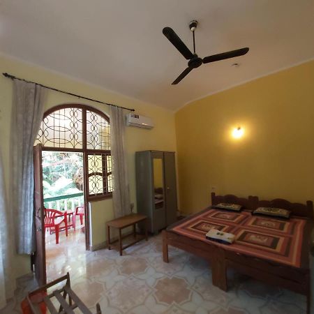 קלנגוטה Joaquina'S Guest House מראה חיצוני תמונה