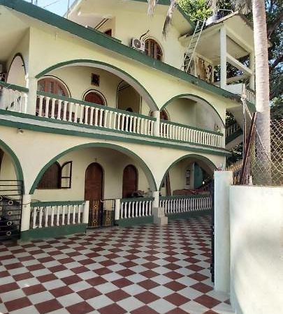 קלנגוטה Joaquina'S Guest House מראה חיצוני תמונה