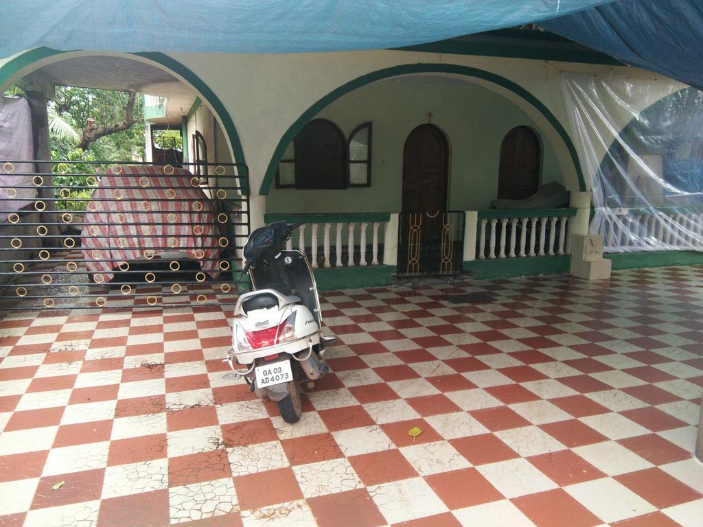 קלנגוטה Joaquina'S Guest House מראה חיצוני תמונה
