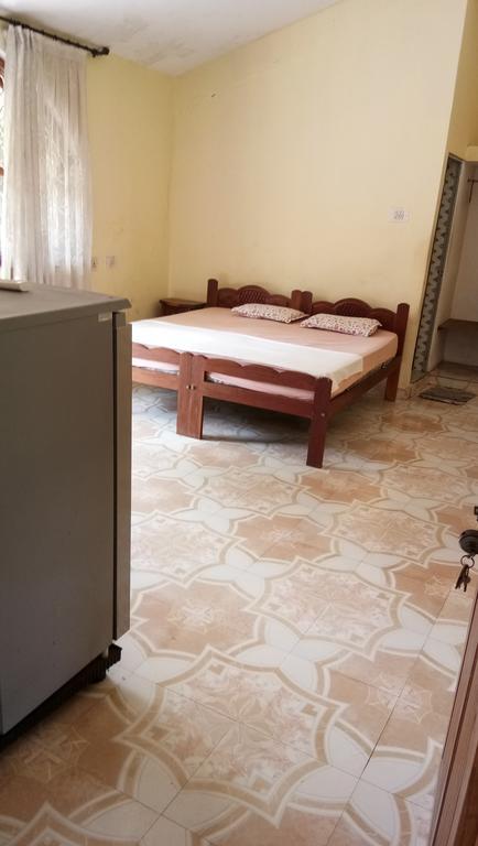 קלנגוטה Joaquina'S Guest House מראה חיצוני תמונה
