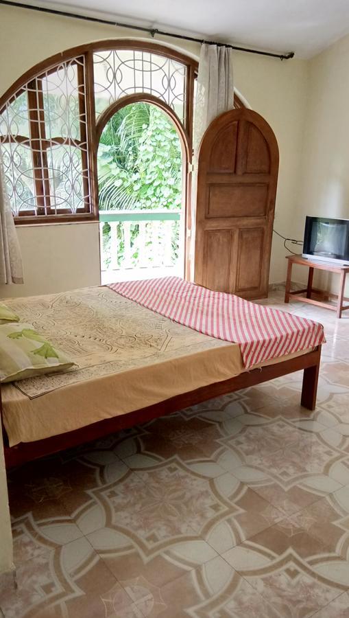 קלנגוטה Joaquina'S Guest House מראה חיצוני תמונה