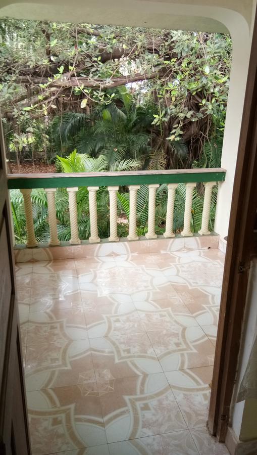 קלנגוטה Joaquina'S Guest House מראה חיצוני תמונה