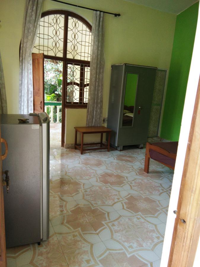 קלנגוטה Joaquina'S Guest House מראה חיצוני תמונה