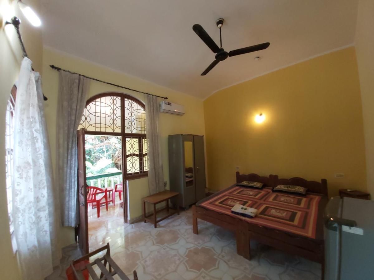 קלנגוטה Joaquina'S Guest House מראה חיצוני תמונה
