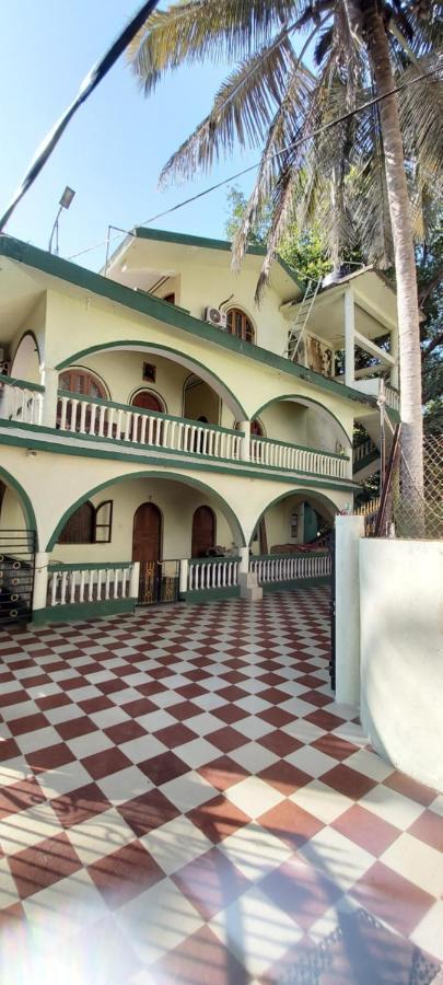 קלנגוטה Joaquina'S Guest House מראה חיצוני תמונה