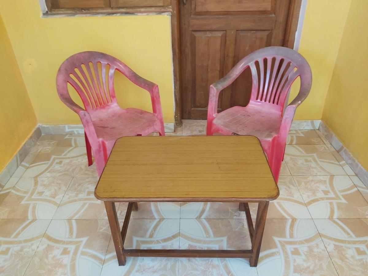 קלנגוטה Joaquina'S Guest House מראה חיצוני תמונה